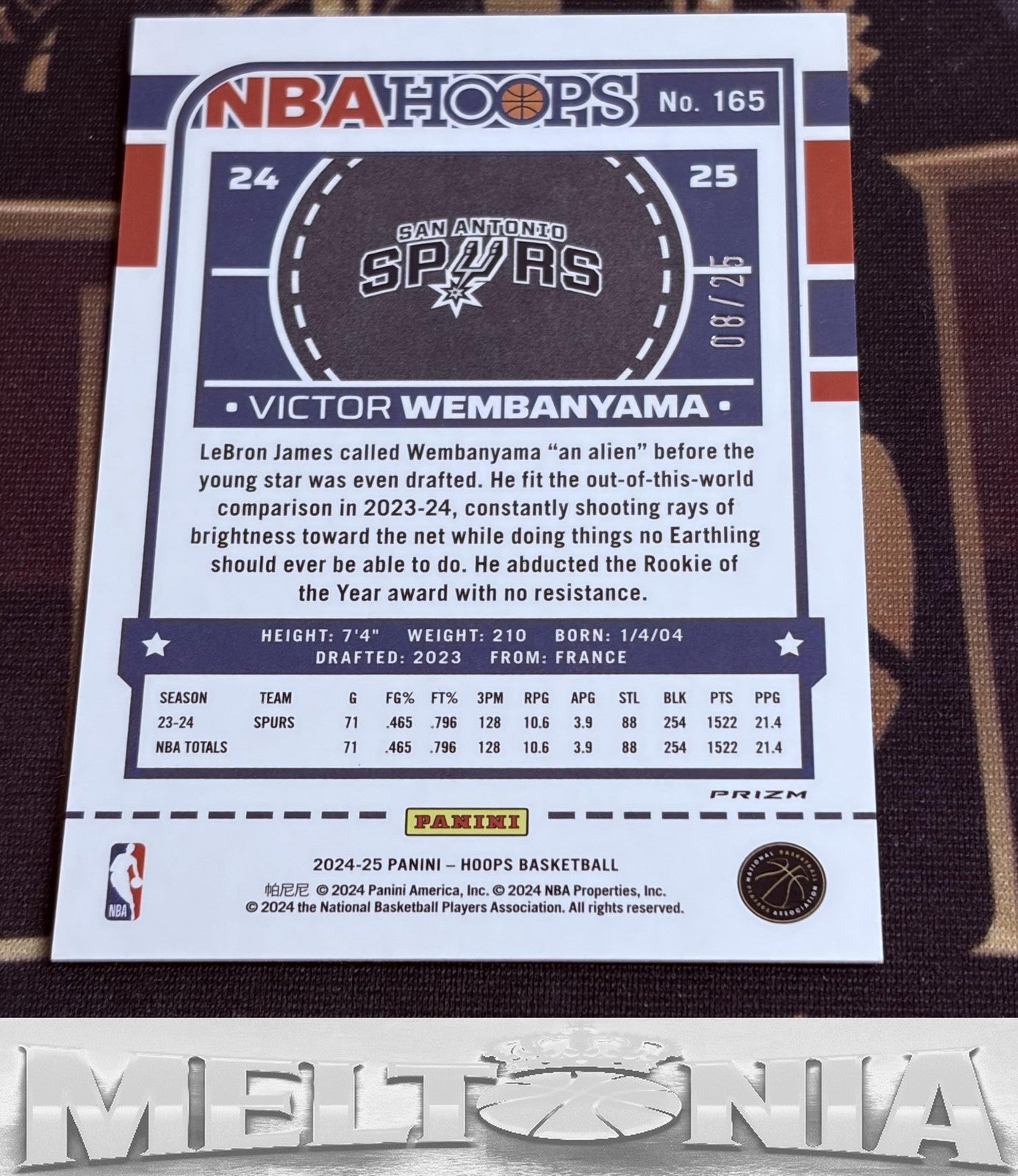 Victor Wembanyama 2024-25 Hoops #165 Premium Prizms Lazer Green 08/25
