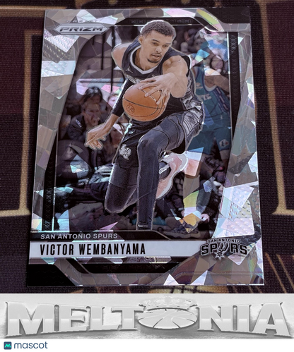 Victor Wembanyama 2024-25 Panini Prizm Prizms Ice card