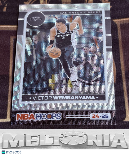 Victor Wembanyama 2024-25 Hoops Premium Prizms Wave Blue 53/99 card