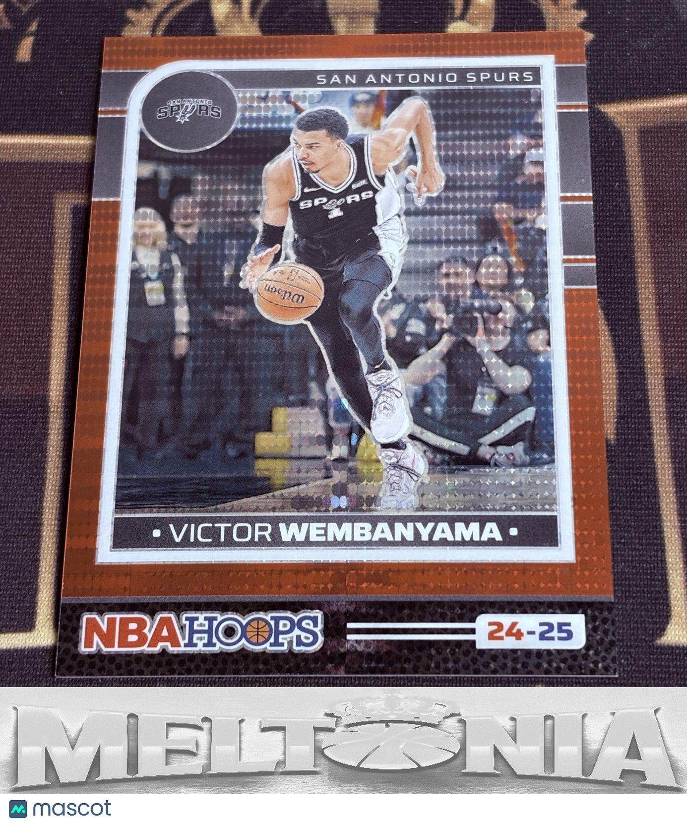 Victor Wembanyama 2024-25 Hoops #165 Premium Prizms Pulsar Red 191/199