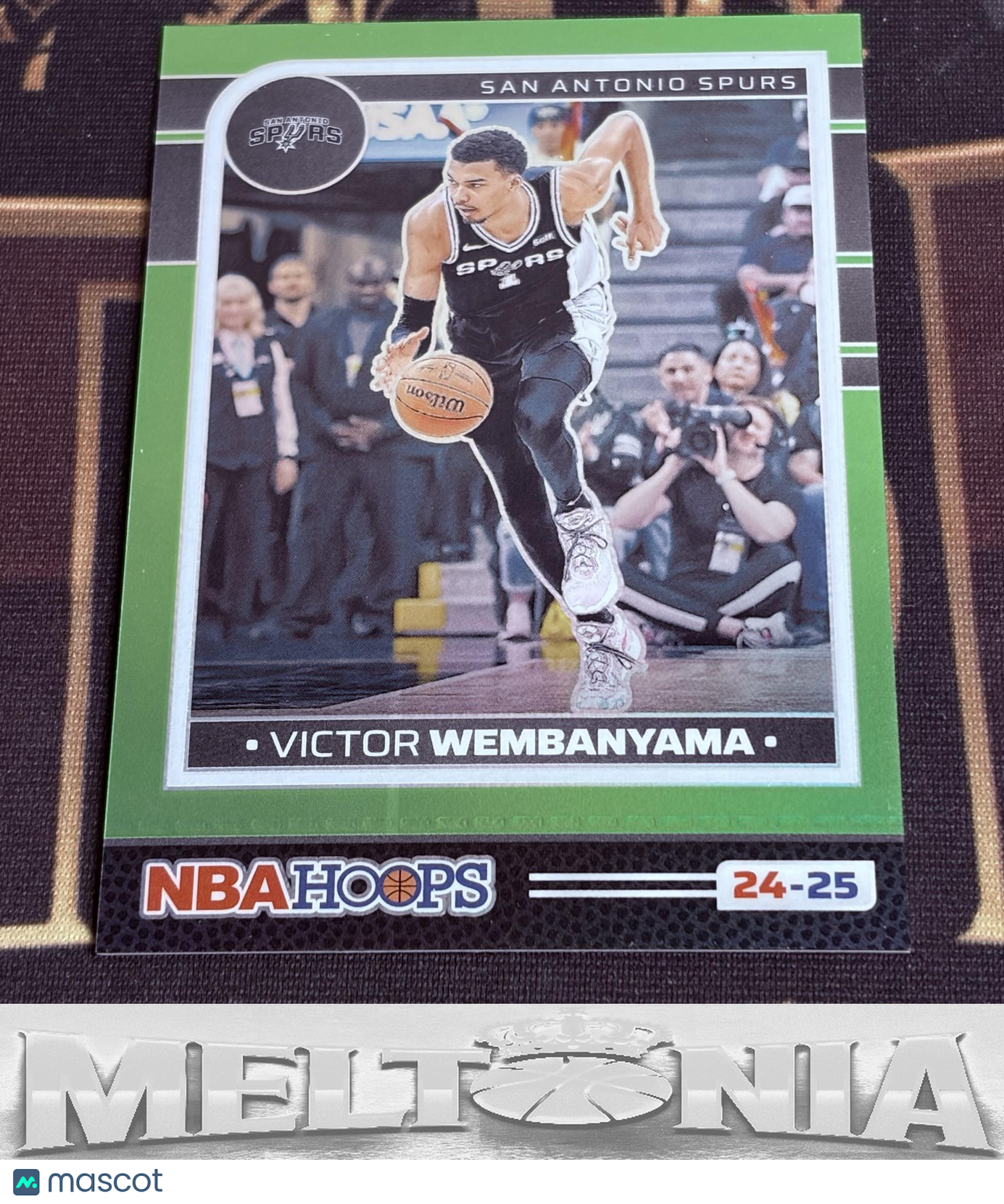 Victor Wembanyama 2024-25 Hoops #165 Premium Prizms Lime Green 054/149