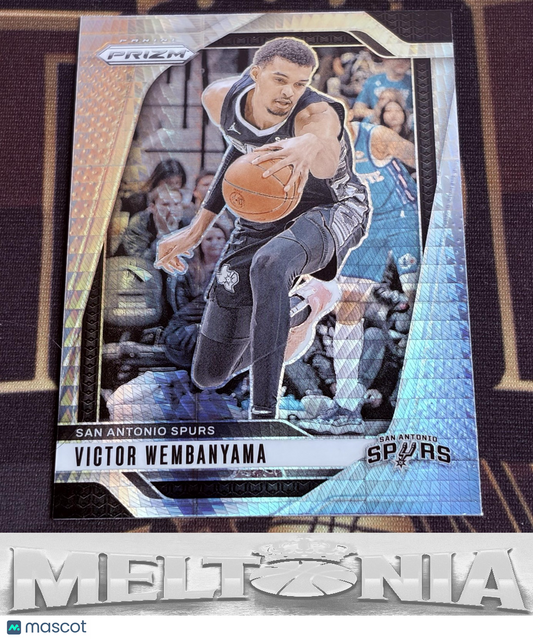 Victor Wembanyama 2024-25 Panini Prizm #172 Prizms Hyper